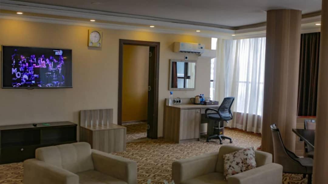 Holiday Hotel Addis Ababa Exterior foto